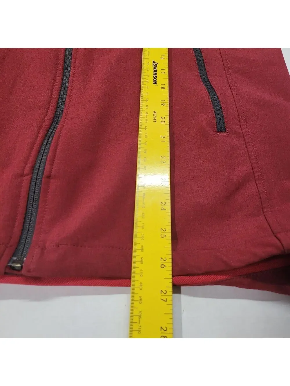 The North Face TNF Men’s RDT Softshell Jacket Size Medium Maroon Light Weight